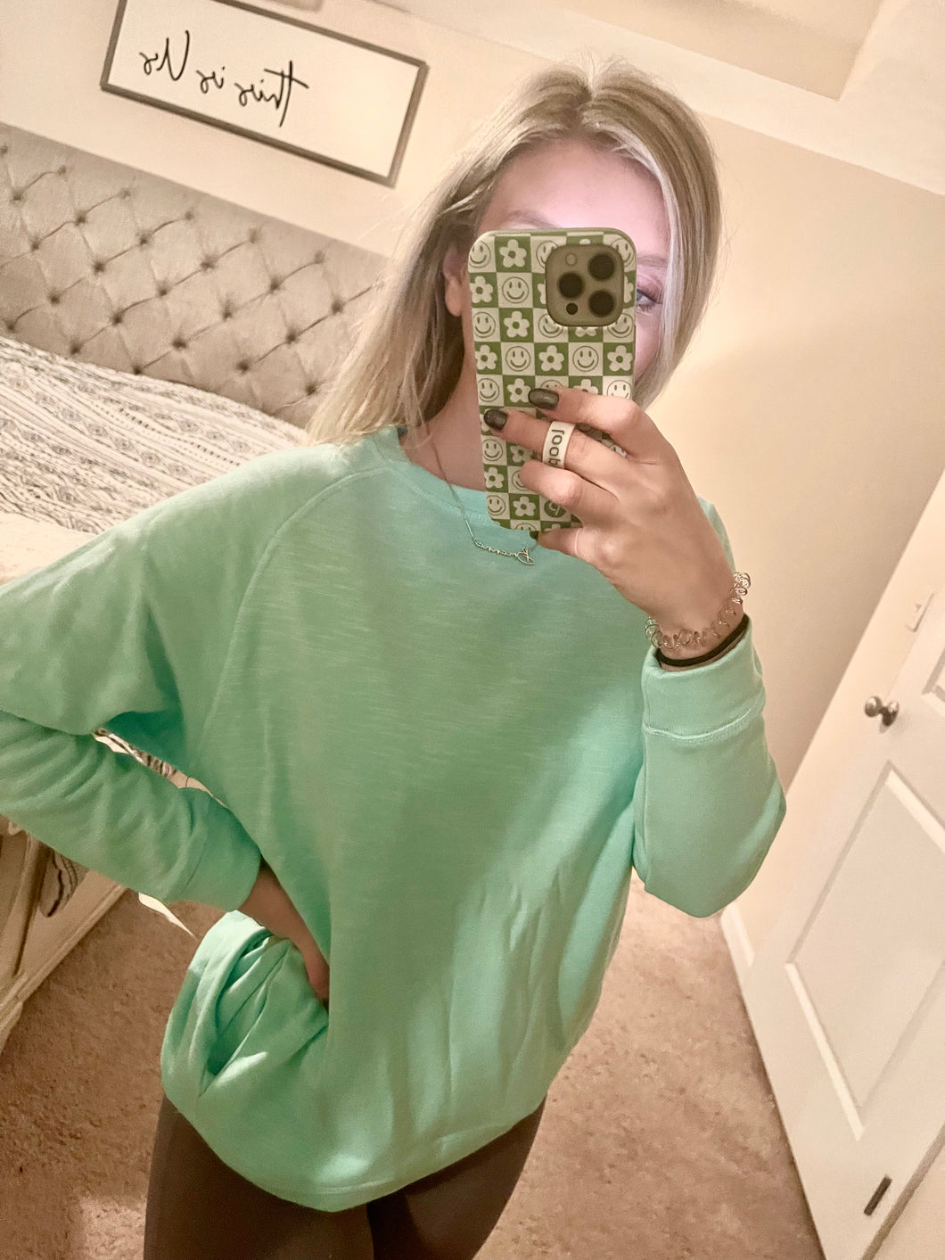 Pocket Crewneck in Mint