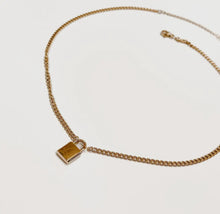 Load image into Gallery viewer, Key To My Heart Necklace
